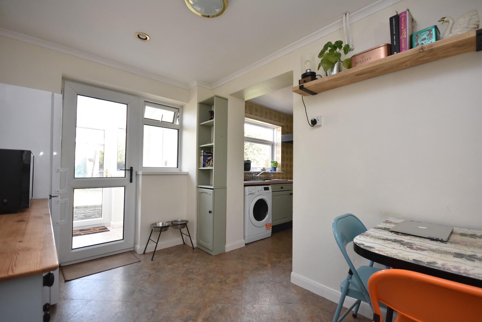 3 Hastings Close, Penarth, CF64 2TH